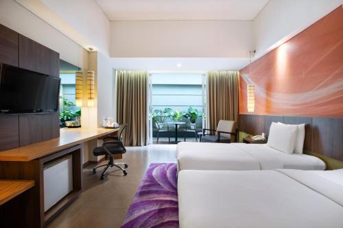 Holiday Inn Bandung Pasteur near Paris Van Java Holiday Inn Bandung Pasteur near Paris Van Java