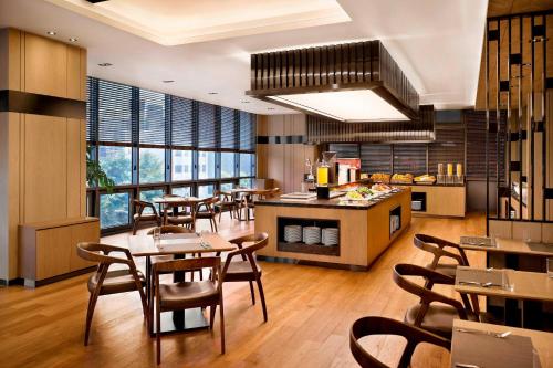 Restaurant, Fairfield by Marriott Seoul in Seoul Restaurant, Fairfield by Marriott Seoul in Seoul