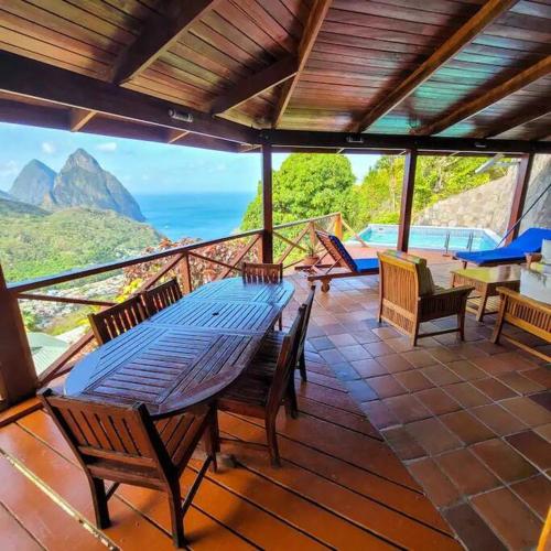 $1MIL Luxury Villa PITON VIEW - Colombette Villa in Belvedere $1MIL Luxury Villa PITON VIEW - Colombette Villa in Belvedere