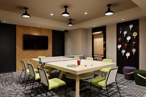 Meeting room / ballrooms, Moxy Kyoto in Nijo Meeting room / ballrooms, Moxy Kyoto in Nijo