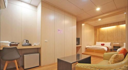 King Hotel Sun Moon Lake -Shui She Pier in Nantou King Hotel Sun Moon Lake -Shui She Pier in Nantou