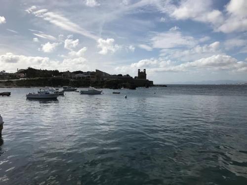 CASA EN ISLA DE TABARCA (ZONA PUERTO VIEJO) in 伊斯拉德塔巴爾卡 CASA EN ISLA DE TABARCA (ZONA PUERTO VIEJO) in 伊斯拉德塔巴爾卡