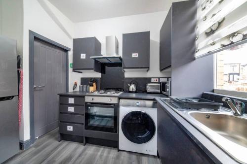 *15w* setup for your most amazing & relaxed stay + Free Parking + Free Fast WiFi * in Hunslet Carr *15w* setup for your most amazing & relaxed stay + Free Parking + Free Fast WiFi * in Hunslet Carr