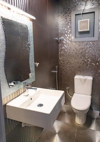 Bathroom, HOOUD Apartments in Fujairah Bathroom, HOOUD Apartments in Fujairah