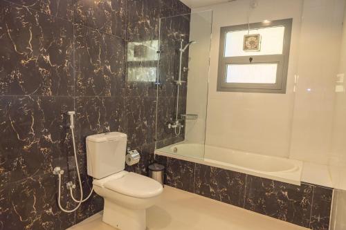 Shower, HOOUD Apartments in Fujairah Shower, HOOUD Apartments in Fujairah