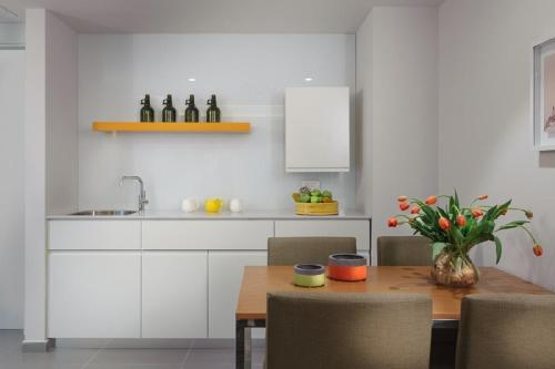 Kitchen, Leonardo Plaza Netanya Hotel by the Beach in Netanya Kitchen, Leonardo Plaza Netanya Hotel by the Beach in Netanya
