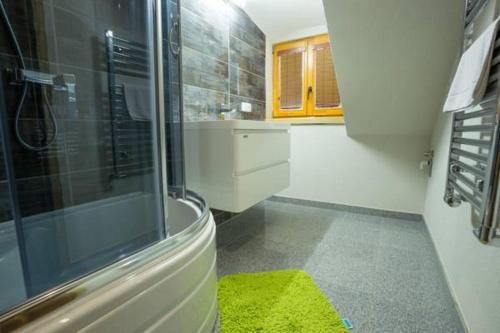 ห้องน้ำ, Privat Kamzik in เวลกาลอมนิกา ห้องน้ำ, Privat Kamzik in เวลกาลอมนิกา
