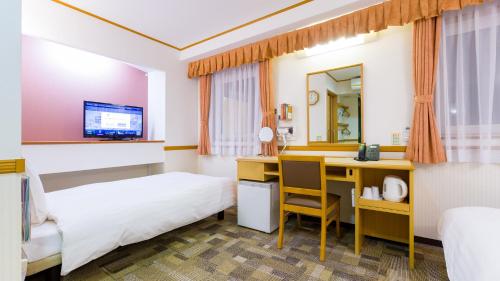 Toyoko Inn Aomori-ekimae in Aomori Toyoko Inn Aomori-ekimae in Aomori