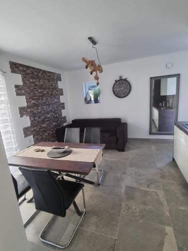 Konyha, Villa Marta in Porat Konyha, Villa Marta in Porat