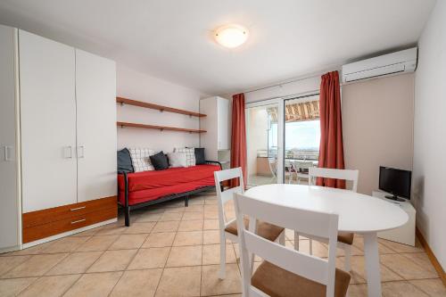 المرافق, Studio Apartment Flavia 2 near the beach, with seaview in Umag - Zambratija in Zambratija المرافق, Studio Apartment Flavia 2 near the beach, with seaview in Umag - Zambratija in Zambratija