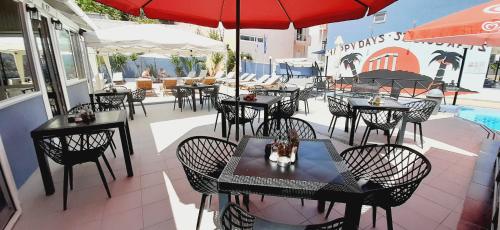 Restaurant, Happy Days in Crete Island Restaurant, Happy Days in Crete Island