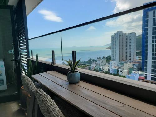 Terrazzo/balcone, Căn hộ hướng biển FLC Sea Tower Quy Nhơn - Q House Apartment in Quy Nhơn, Bình Định Terrazzo/balcone, Căn hộ hướng biển FLC Sea Tower Quy Nhơn - Q House Apartment in Quy Nhơn, Bình Định