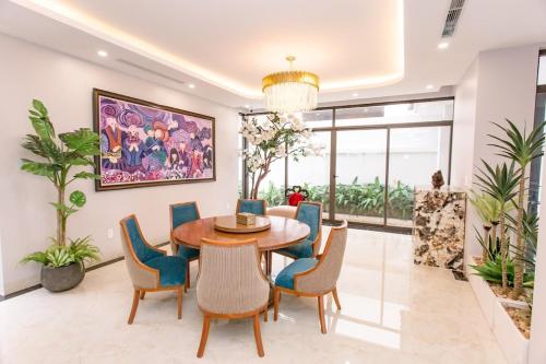 Shared lounge/TV area, Chuoi Villa FLC (4 Ngu, 5 Ngu, 6 Ngu) in Hạ Long Shared lounge/TV area, Chuoi Villa FLC (4 Ngu, 5 Ngu, 6 Ngu) in Hạ Long