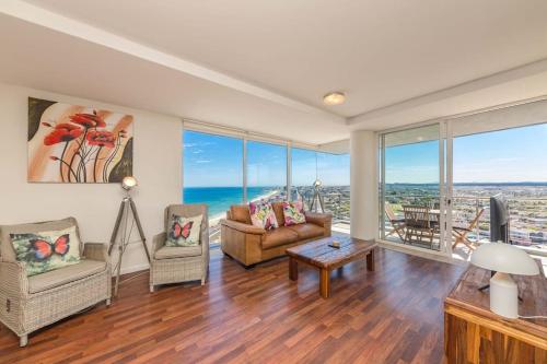 Horizon Bay 1505 by HMH