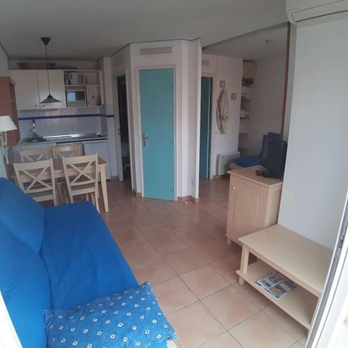 Joli 2 pièces vue mer Parking Clim 50m plage