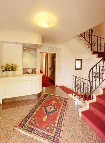 Lobby, Hotel Garni Hubertus in Meran Lobby, Hotel Garni Hubertus in Meran
