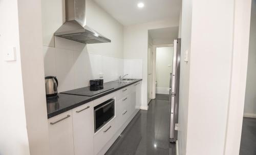 Cardiff Executive Apartments near Blackbutt Reserve Cardiff Executive Apartments near Blackbutt Reserve