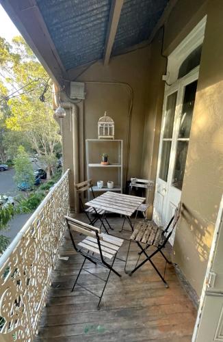 Peaceful Haven in Surry Hills Peaceful Haven in Surry Hills