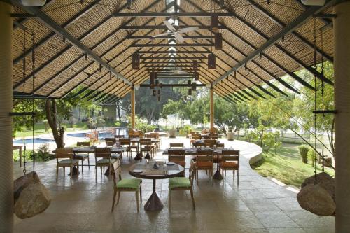 Restaurant, Waterwoods Lodges And Resorts in N. Begur Restaurant, Waterwoods Lodges And Resorts in N. Begur