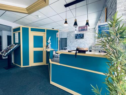 Lobby, Hotel Le Saint Aubin in Gournay-En-Bray Lobby, Hotel Le Saint Aubin in Gournay-En-Bray