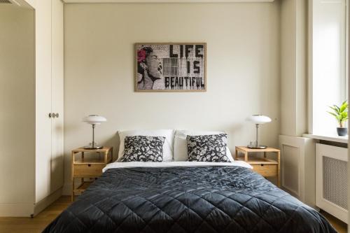 Old Town Heart XI - Mokotowska