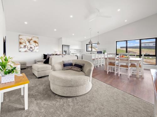 Facilities, Luxury 5 Bedroom Home - Sentinel Chalet - Snowy Mountains - Jindabyne in Jindabyne Facilities, Luxury 5 Bedroom Home - Sentinel Chalet - Snowy Mountains - Jindabyne in Jindabyne