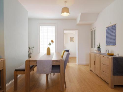 Herbert Road - Lovingly refurbished family house in the heart of Ramsgate in Ramsgate Herbert Road - Lovingly refurbished family house in the heart of Ramsgate in Ramsgate