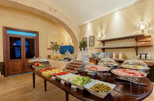 Food and beverages, Algila Ortigia Charme Hotel in Syracuse Food and beverages, Algila Ortigia Charme Hotel in Syracuse