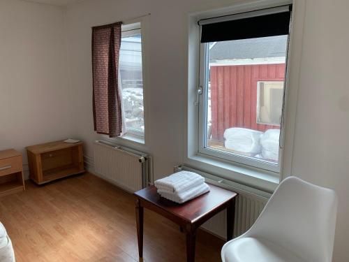 Dejlig og et godt hus, Hotel in Sisimiut Dejlig og et godt hus, Hotel in Sisimiut