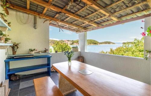 ทัศนียภาพภายนอกโรงแรม, Gorgeous Apartment In Supetarska Draga in ซูเปตาร์สกา ดรากา ทัศนียภาพภายนอกโรงแรม, Gorgeous Apartment In Supetarska Draga in ซูเปตาร์สกา ดรากา