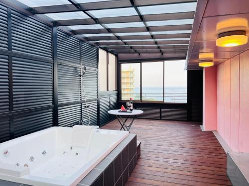 Esperanza Resort Atami-エスペランサリゾート熱海 in Izusan Esperanza Resort Atami-エスペランサリゾート熱海 in Izusan