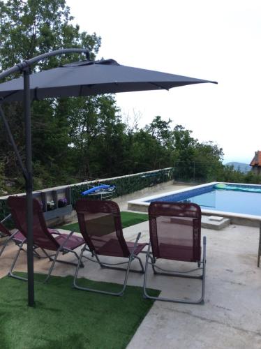 Kilátás, Lapčiči View (Lapcici View) in Lapcici Kilátás, Lapčiči View (Lapcici View) in Lapcici