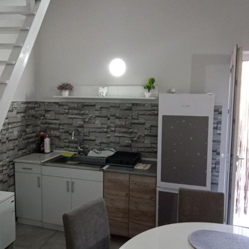 Κουζίνα, Apartmani Lena 1 in Σουμπότιτσα Κουζίνα, Apartmani Lena 1 in Σουμπότιτσα