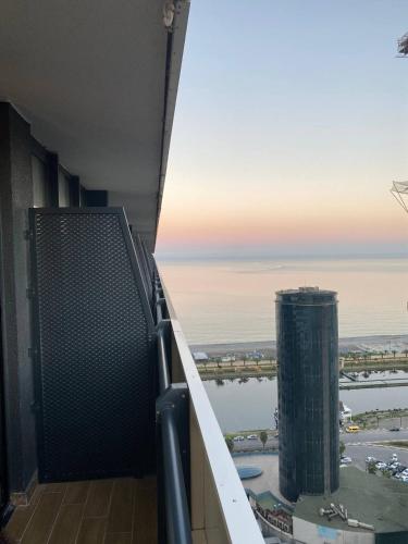 Orbi City Luxury Studio Harbour and Sea View