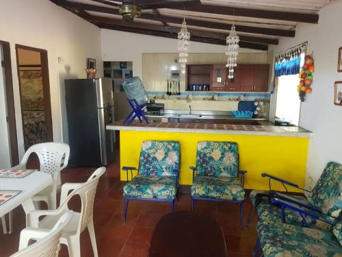 Cabana en la playa Punta Bolivar in El Bobo Cabana en la playa Punta Bolivar in El Bobo