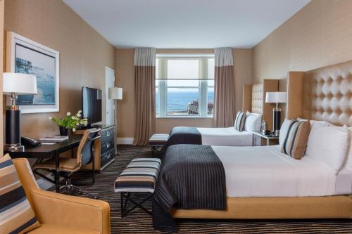 Berkeley Oceanfront Hotel in Asbury Park (NJ) Berkeley Oceanfront Hotel in Asbury Park (NJ)
