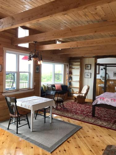 MareGold Centre - Juniper Cabin and Rose Cabin in Digby MareGold Centre - Juniper Cabin and Rose Cabin in Digby