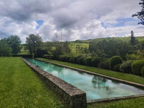 Swimming pool, Chateau de Barral in Hauterives Swimming pool, Chateau de Barral in Hauterives