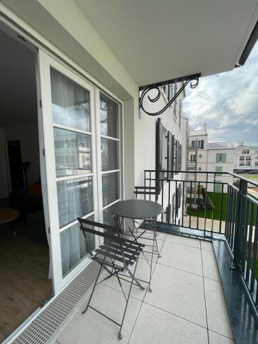 Balcony/terrace, Disneyland-Paris Serris, 5 pers, Wifi, Netflix, Parking in Serris Balcony/terrace, Disneyland-Paris Serris, 5 pers, Wifi, Netflix, Parking in Serris