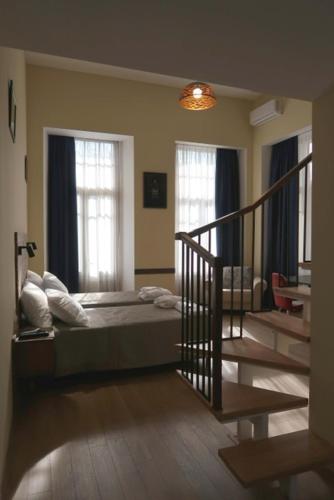 Opera Garden apartment in Tbilisi center