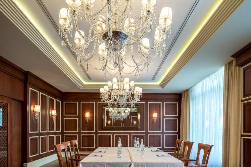 Tárgyalóterem/bálterem, Hotel Century in Genf Tárgyalóterem/bálterem, Hotel Century in Genf