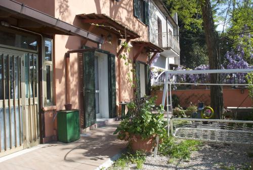 Entrance, B&B Mery Lho in Aprilia Entrance, B&B Mery Lho in Aprilia