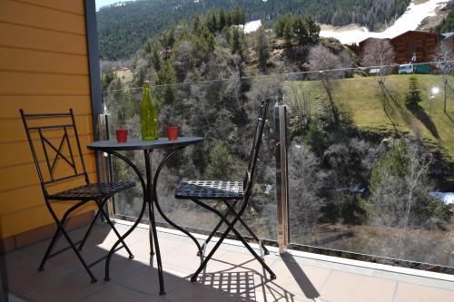This photo about Apartaments El Floc shared on HyHotel.com