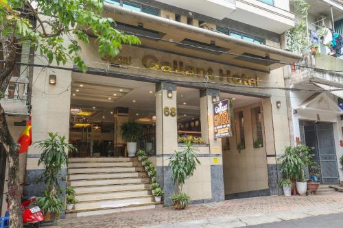 Entrance, Hanoi Gallant Hotel in Hai Ba Trung District Entrance, Hanoi Gallant Hotel in Hai Ba Trung District