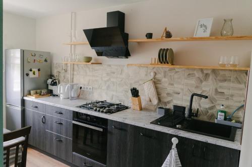 Warm & Cozy Apartment with balcony in Valmiera in 瓦爾米耶拉 Warm & Cozy Apartment with balcony in Valmiera in 瓦爾米耶拉