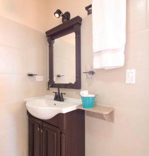 This photo about Punta West Bed & Breakfast shared on HyHotel.com