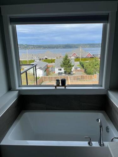 Ocean View Oasis in Campbell River (BC) Ocean View Oasis in Campbell River (BC)