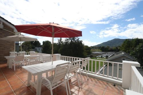 Balcony/terrace, Gan Cheng Township B&B near Mukumugi Valley Balcony/terrace, Gan Cheng Township B&B near Mukumugi Valley