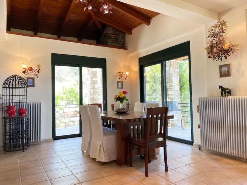 Sens de Dieu - Private luxury in Diakopto Sens de Dieu - Private luxury in Diakopto