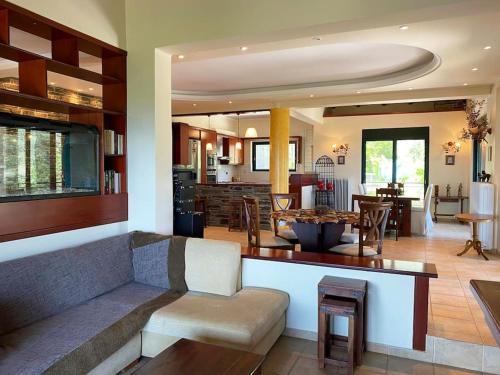 Sens de Dieu - Private luxury in Diakopto Sens de Dieu - Private luxury in Diakopto